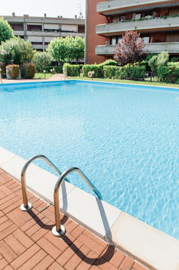 Appartamento Afrodite Desenzano del Garda Bagian luar foto